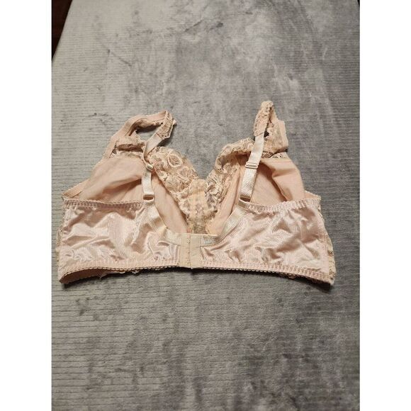 Shapely Figures Size 42H BeigeFloral Lace Wireless Bra - Picture 2 of 4